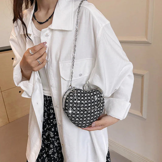 Women's Chain Bag High-grade Messenger Bag Heart Shape - DanaFashionstore