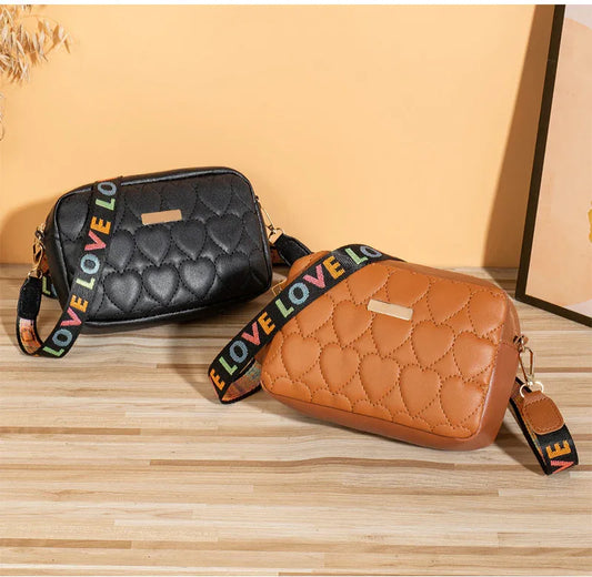 All-matching Casual Heart-shaped Embroidered Bag - DanaFashionstore