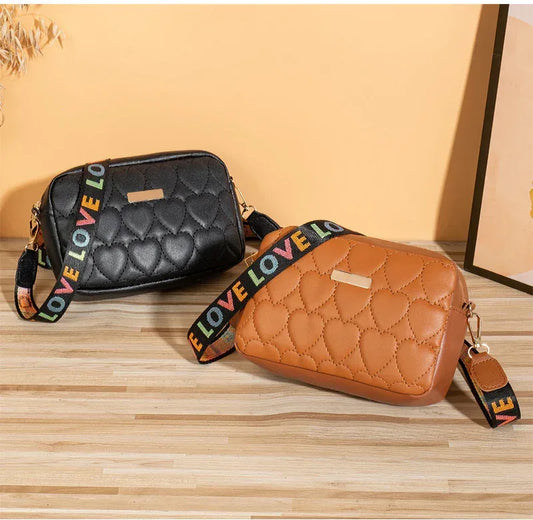 All-matching Casual Heart-shaped Embroidered Bag - DanaFashionstore