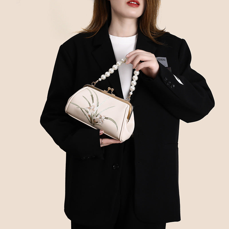 Fashion Personality Art Women's Embroidered Bag - Dana Fashion