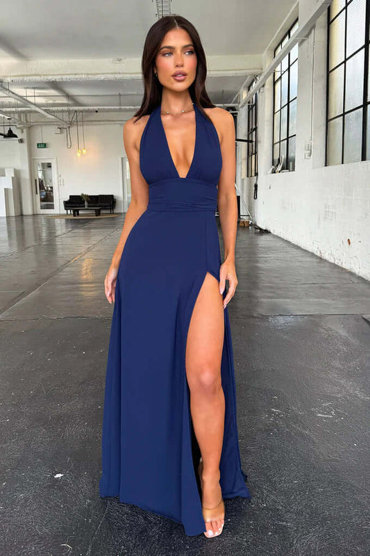 Spring New Women's Style Hanging Neck V-neck Slit Long Solid Color Dress $75.99 Dana Fashion Color: Black Size: 2XL Women's clothing Spring new women's style hanging neck V-neck slit long solid color dress Sweet and fresh Fabric Name: Cow Milk Silk