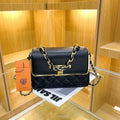 Diamond Chain Handbag Elegant Graceful Shoulder Bag - DanaFashionstore