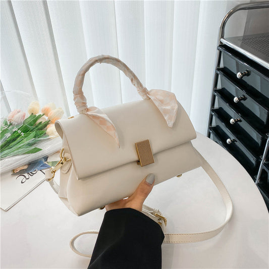 Simple Elegant Commuter Shoulder Handbag - Dana Fashion