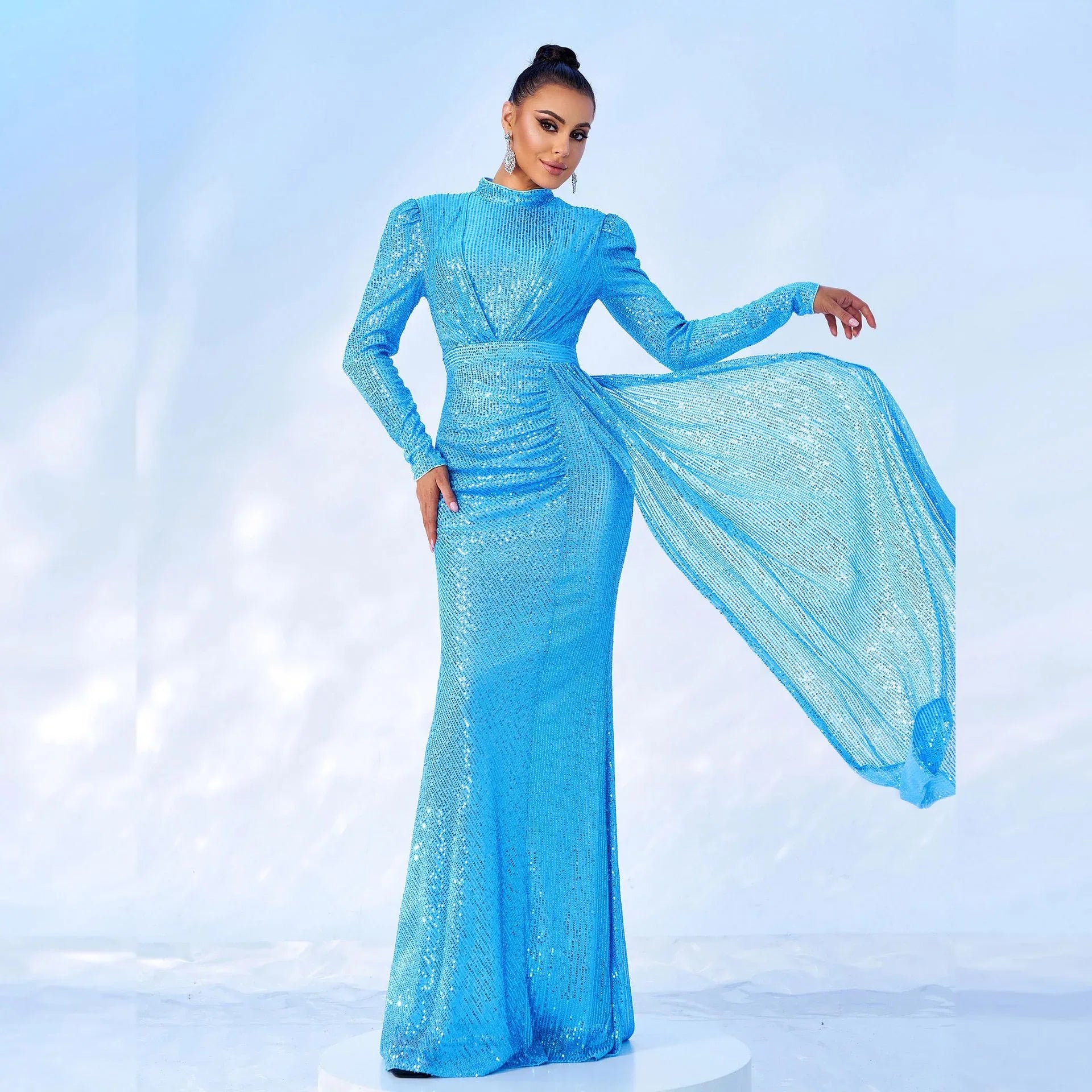 Long Sleeve Round Neck Sexy Slim Long Sequined Banquet Dress - DanaFashionstore