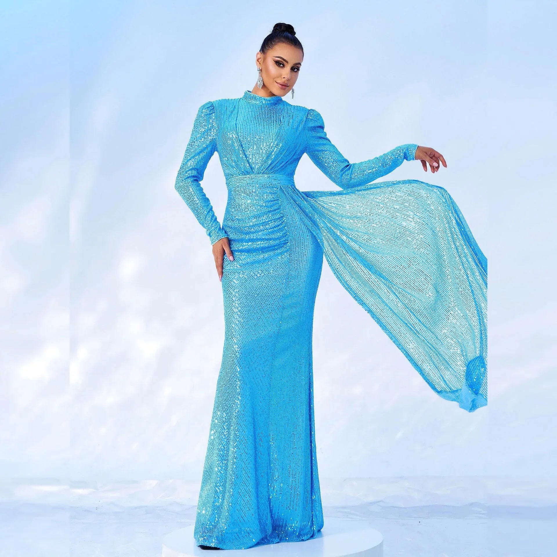 Long Sleeve Round Neck Sexy Slim Long Sequined Banquet Dress - DanaFashionstore