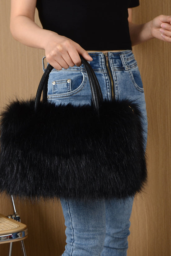 High-end Hand-carrying Square Plush Bag Fur Raccoon Fur Handbag Large Capacity - Dana Fashion
