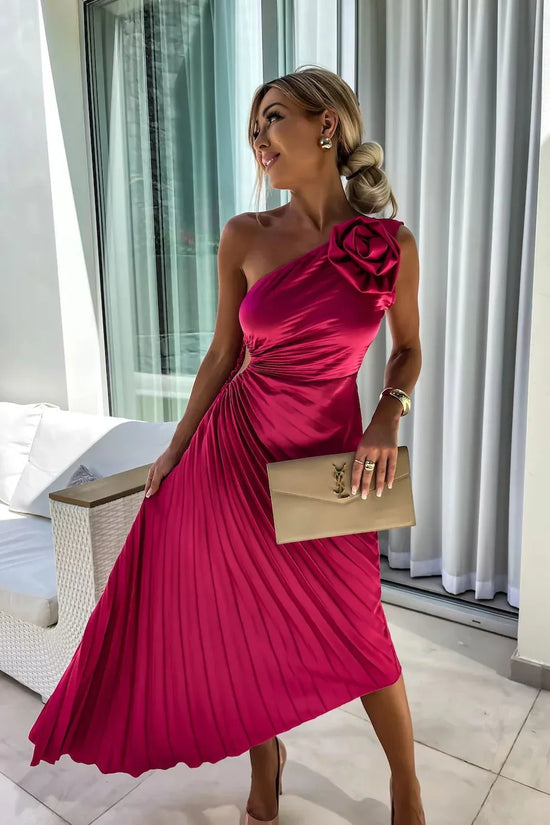Ins Pleated One-shoulder Dress With Big Rose Flower Fashionable Sexy Evening Party Club Asymmetrical Dress - DanaFashionstore