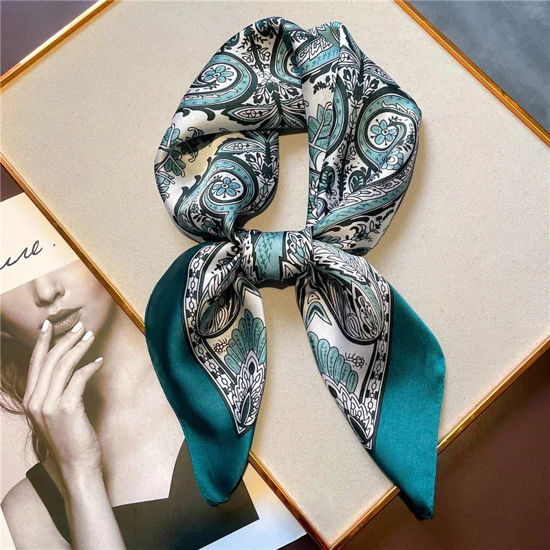Women's Vintage Printed Silk Scarf - DanaFashionstore