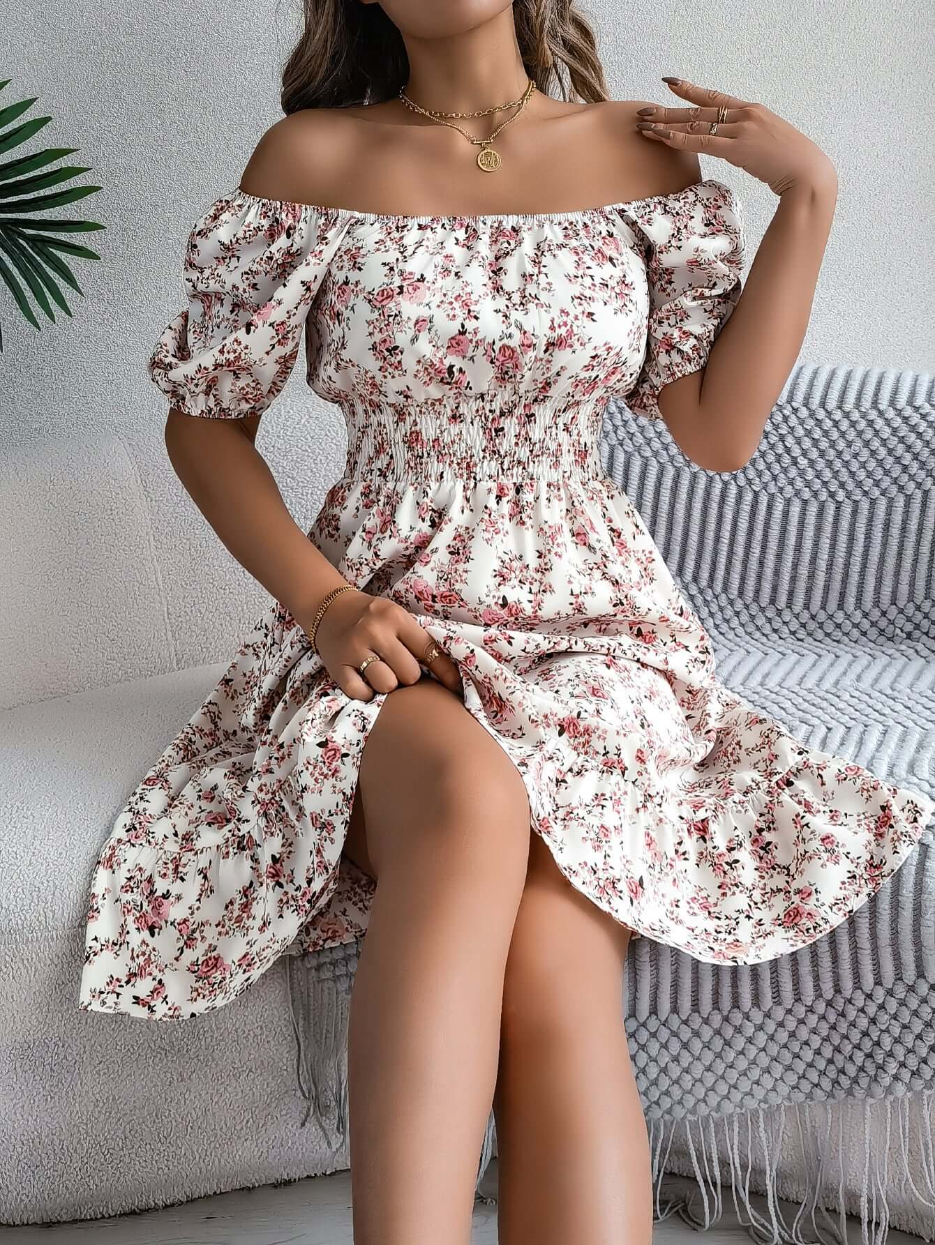 Floral Print Square Collar Dress Summer Fashion Ruffles Dresses Women's Clothing $49.99 Dana Fashion Color: White Size: L Women's clothing Overview: Unique design, stylish and beautiful. Good material, comfortable wear. A variety of colors, any choice. Pr