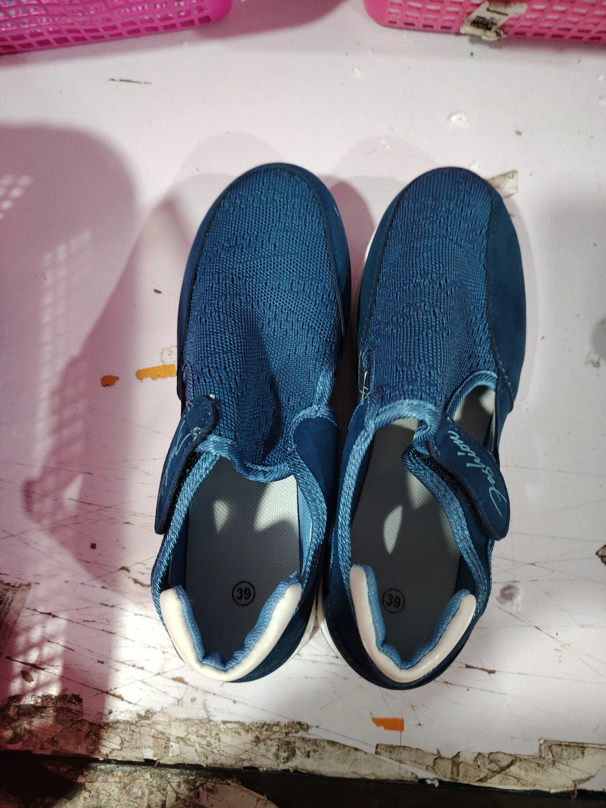 Flat Fly Knit Breathable Velcro Casual Mesh Shoes - DanaFashionstore