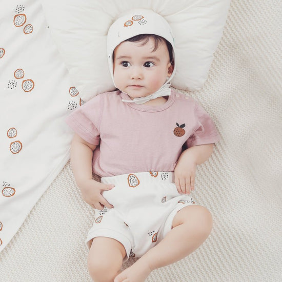 0to3T Baby Western Style Casual Pants $23.51 Dana Fashion Color: Orange printing Size: 100cm Baby Clothing Product information: Fabric name: cotton Safety level: Class A Pants length: shorts Main fabric composition: cotton Main fabric content: 100 (%) Sui