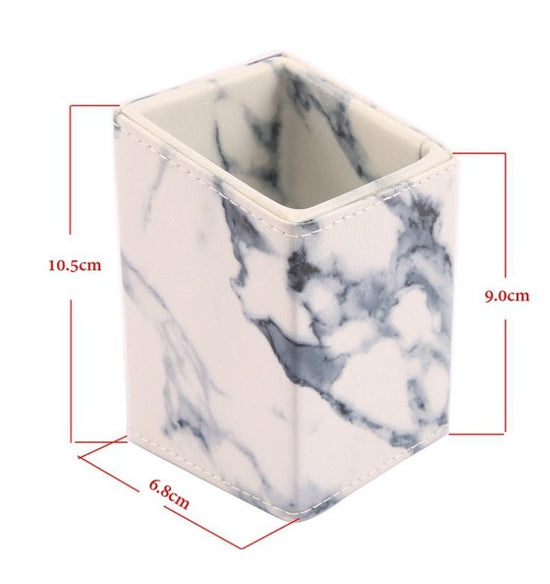 10 marble makeup brush sets, beauty tools, blush, eye shadow, face modification, 5 big 5 small explosions. $15.00 Dana Fashion Color: Black style: Opp makeup Set of brush count: 10 Brush material: rayon Brush type: PU Handle material: plastic Handle speci