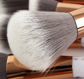 11 sets of marble makeup brush with makeup brush beauty makeup kit 11 makeup brush sets $25.00 Dana Fashion Color: Black makeup Handle material: plastic Brush Material: Horse Hair, Synthetic Hair Material: Synthetic hair Quantity: 15pcs make up brushes Us