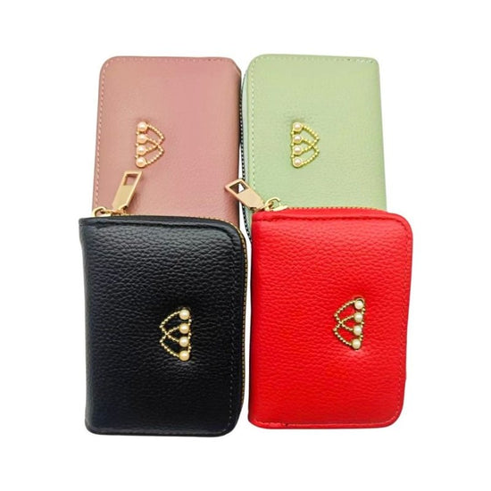1136 Card Pack $45.00 Dana Fashion Attribute: Black Women's Bags Product name: 1136 Card Pack Size: 11*8*3cm Color: Red, Pink, Light Green, Black