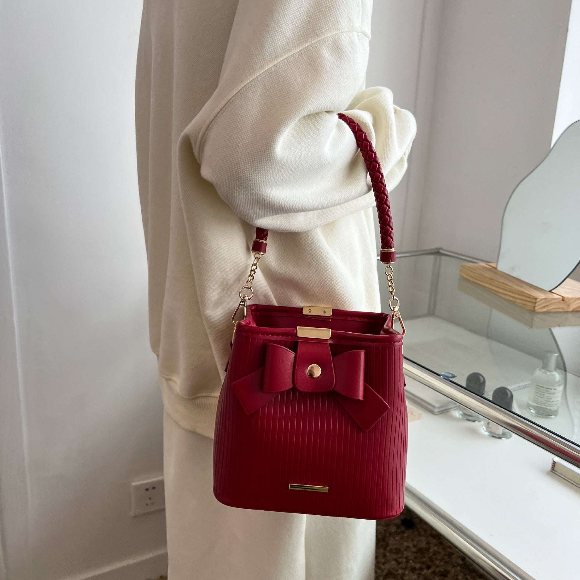 New Special-interest Design Bowknot Color Matching Shoulder Messenger Bag - Dana Fashion