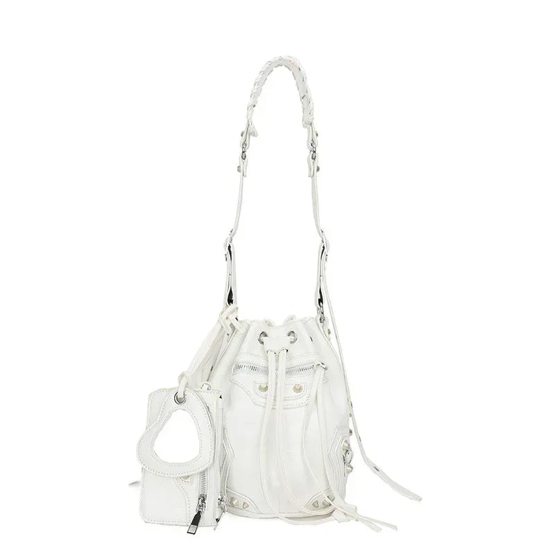 Women's Messenger Bag Heavy Industry Rivets Trendy Pull-belt Fashion - DanaFashionstore