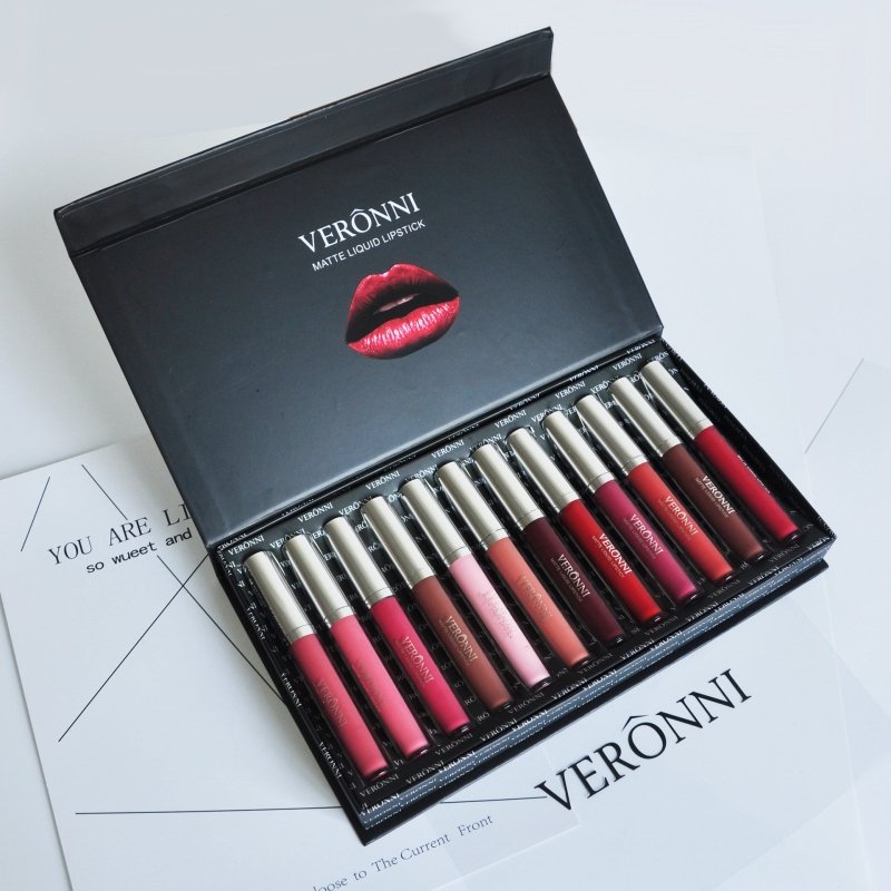 12 lipstick gift box set $89.00 Dana Fashion Color: Lipstick suit makeup Product features: simple and elegant appearance, non-stick cup, no fading, long-lasting, no makeup, colors are all popular colors