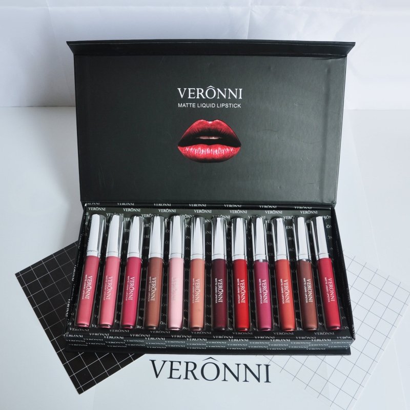 12 lipstick gift box set $89.00 Dana Fashion Color: Lipstick suit makeup Product features: simple and elegant appearance, non-stick cup, no fading, long-lasting, no makeup, colors are all popular colors