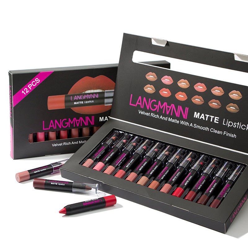 12 lipstick sets $39.99 Dana Fashion Style: 12pcs makeup Color: 12 colors Specifications: 3.5g*12 Shelf life: 3 years Color: 12 colors