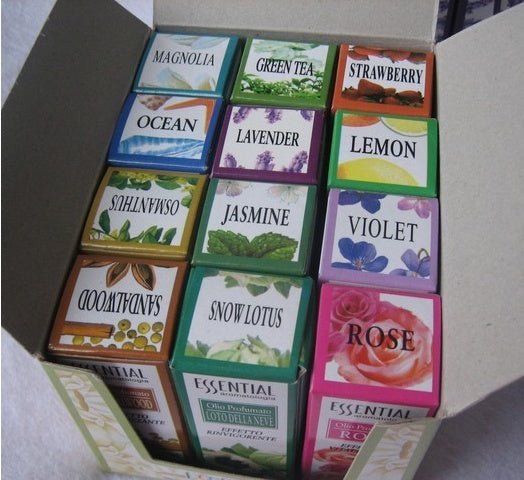 12 sticks 10ML dropper type single essential oil water soluble essential oil humidifier essential oil straw type $35.03 Dana Fashion default: default Beauty Tools A box of 12 sticks with 12 different flavors，10ml each 1 rose, 2 sandalwood, 3 osmanthus, 4