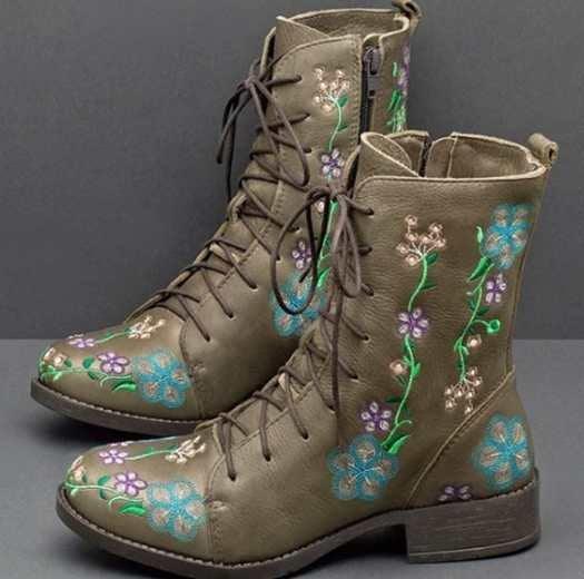 Ladies mid-heel embroidered low boots - DanaFashionstore
