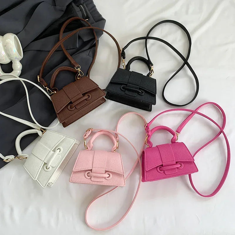 Chain Messenger Bag Mini Western Style Shoulder Handbag - DanaFashionstore