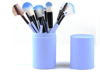 12pcs Makeup Brush Set Blush Eyeshadow Eyelash Highlighter Makeup Brush $12.74 Dana Fashion Appearance color: Blue quantity: Q12pc Women's Bags Overview: Unique design, stylish and beautiful. Good material, comfortable wear. A variety of colors, any choic