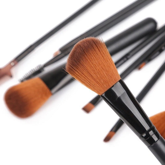 12pcs Makeup Brush Set Blush Eyeshadow Eyelash Highlighter Makeup Brush $12.74 Dana Fashion Appearance color: Beige quantity: Q12pc Women's Bags Overview: Unique design, stylish and beautiful. Good material, comfortable wear. A variety of colors, any choi