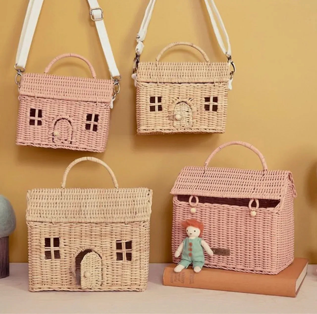 Hand-woven small house messenger bag - DanaFashionstore