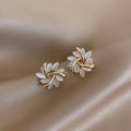  Silver needle