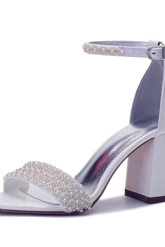 Fashion Toe One-Line Buckle High Heels