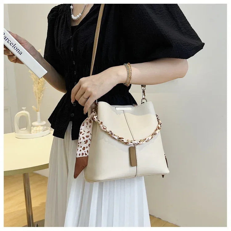 Fashion Big Bag Casual Women's Bag Fashion Retro Characteristic Messenger Bag Silk Scarf Portable Bucket Bag - DanaFashionstore