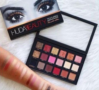 18 color eye shadow $21.74 Dana Fashion default: default makeup 1
