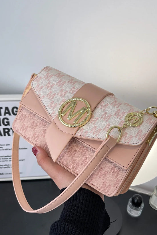 Niche Personality Printed Letter Shoulder Messenger Bag - DanaFashionstore