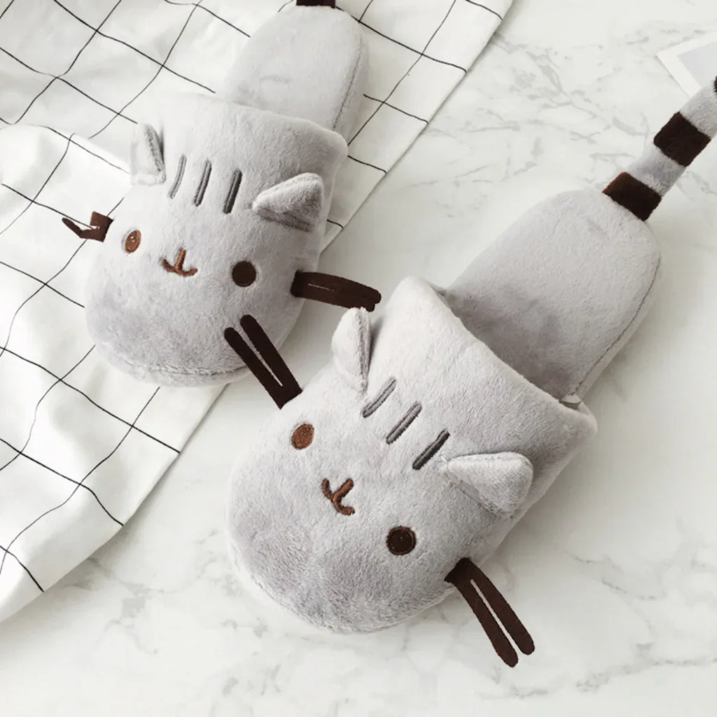 Cat plush slippers - DanaFashionstore