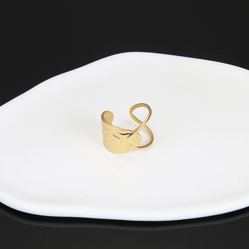 J013 Golden Pull Ring Ring