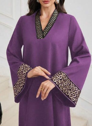 Embroidered Trim V-neck Light Luxury Dress