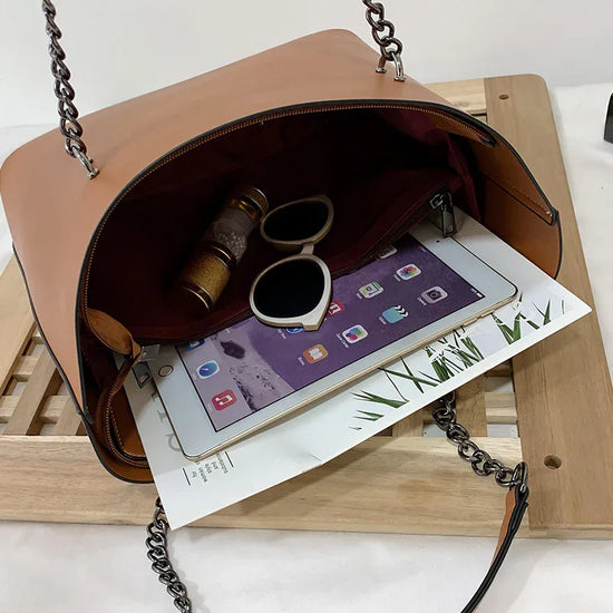 Large capacity shoulder bag - DanaFashionstore