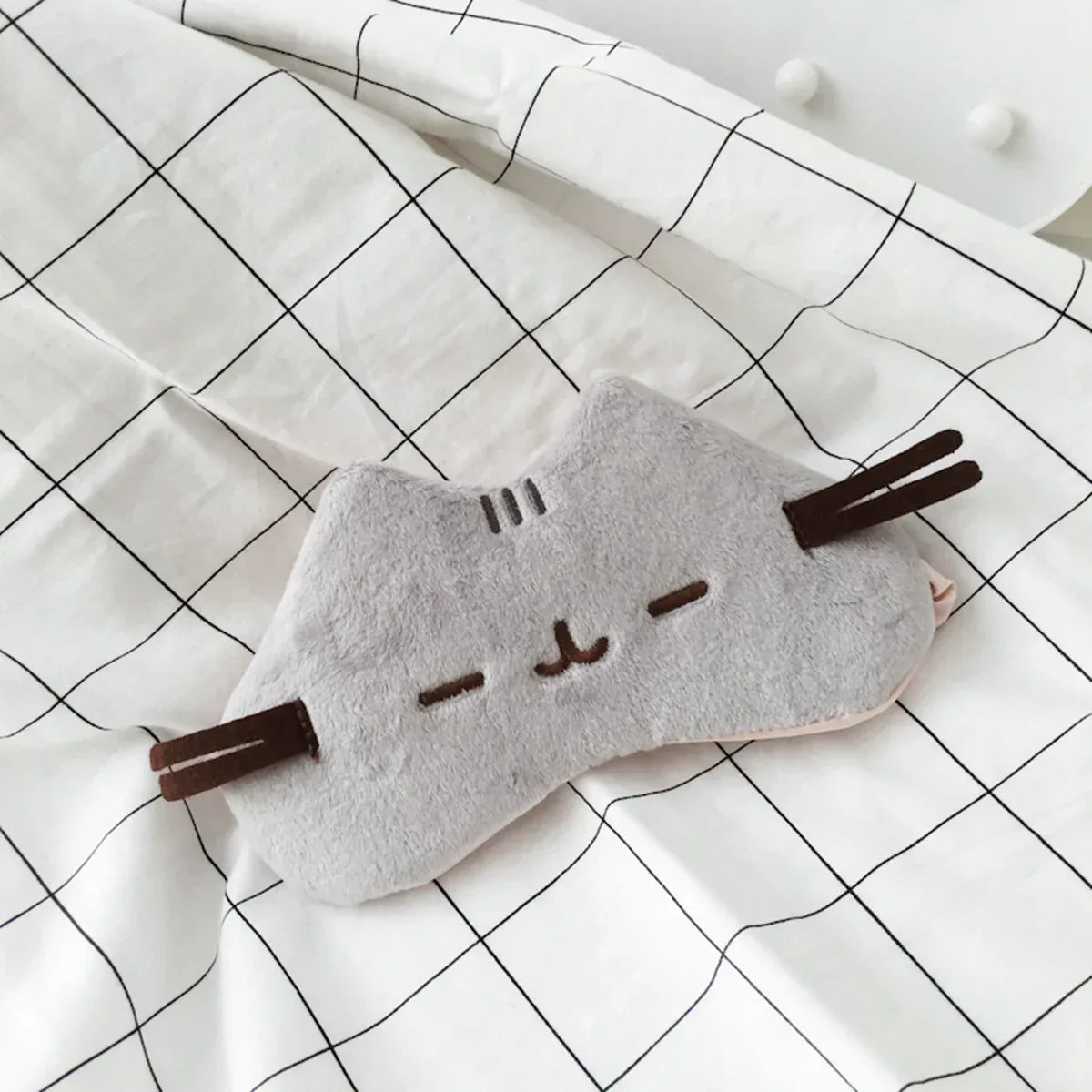 Cat plush slippers - DanaFashionstore