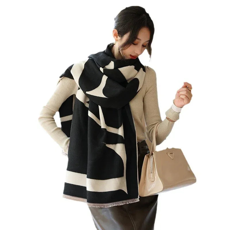 Female Versatile Fashion Thickened Warm Cashmere Scarf - DanaFashionstore