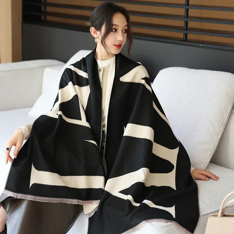 Female Versatile Fashion Thickened Warm Cashmere Scarf - DanaFashionstore