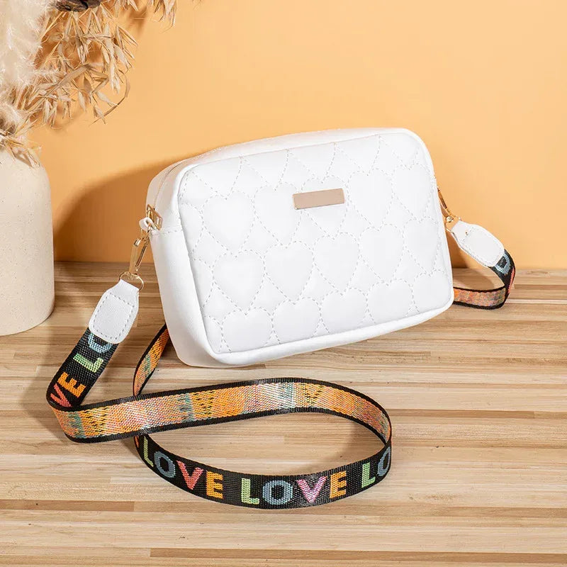 All-matching Casual Heart-shaped Embroidered Bag - DanaFashionstore