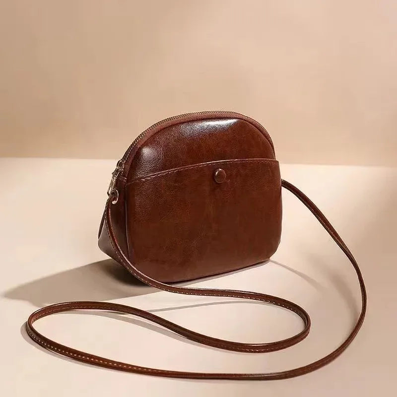 Retro Fashion Women's Shoulder Bag - DanaFashionstore