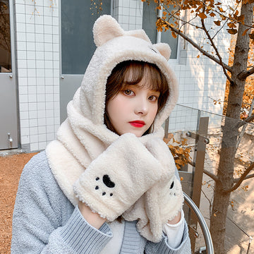 White Little Bear