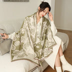 Female Versatile Fashion Thickened Warm Cashmere Scarf - DanaFashionstore