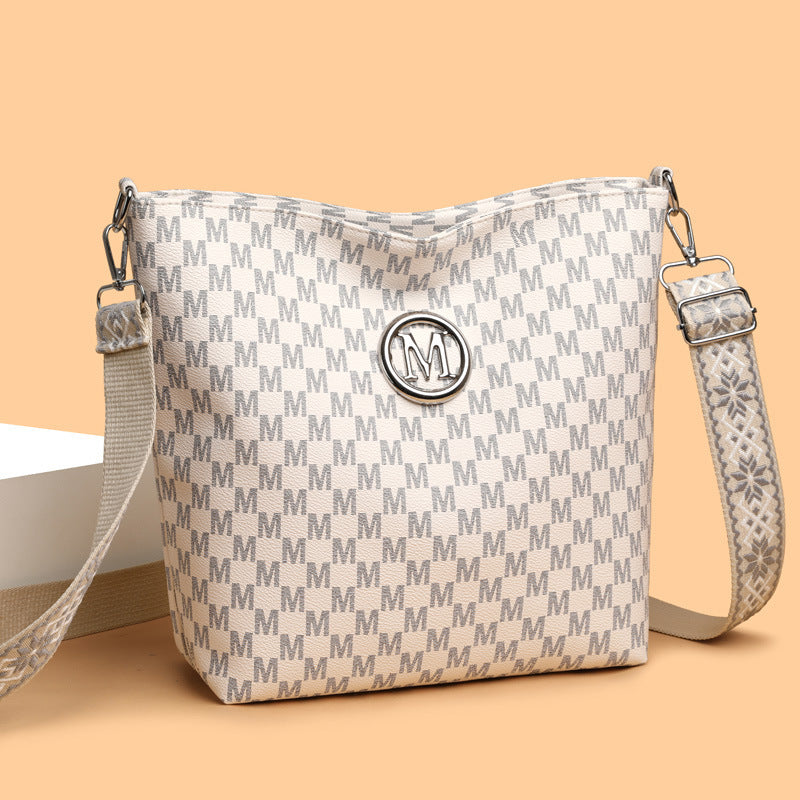 Soft Leather Retro Simple All-match Fashion Shoulder Bag - Dana Fashion