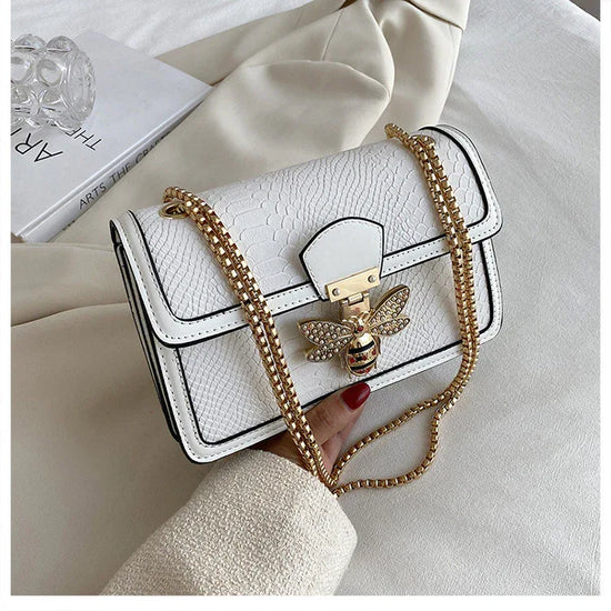 Fashionable Stylish Chain Shoulder Trendy Retro Messenger Bag - DanaFashionstore