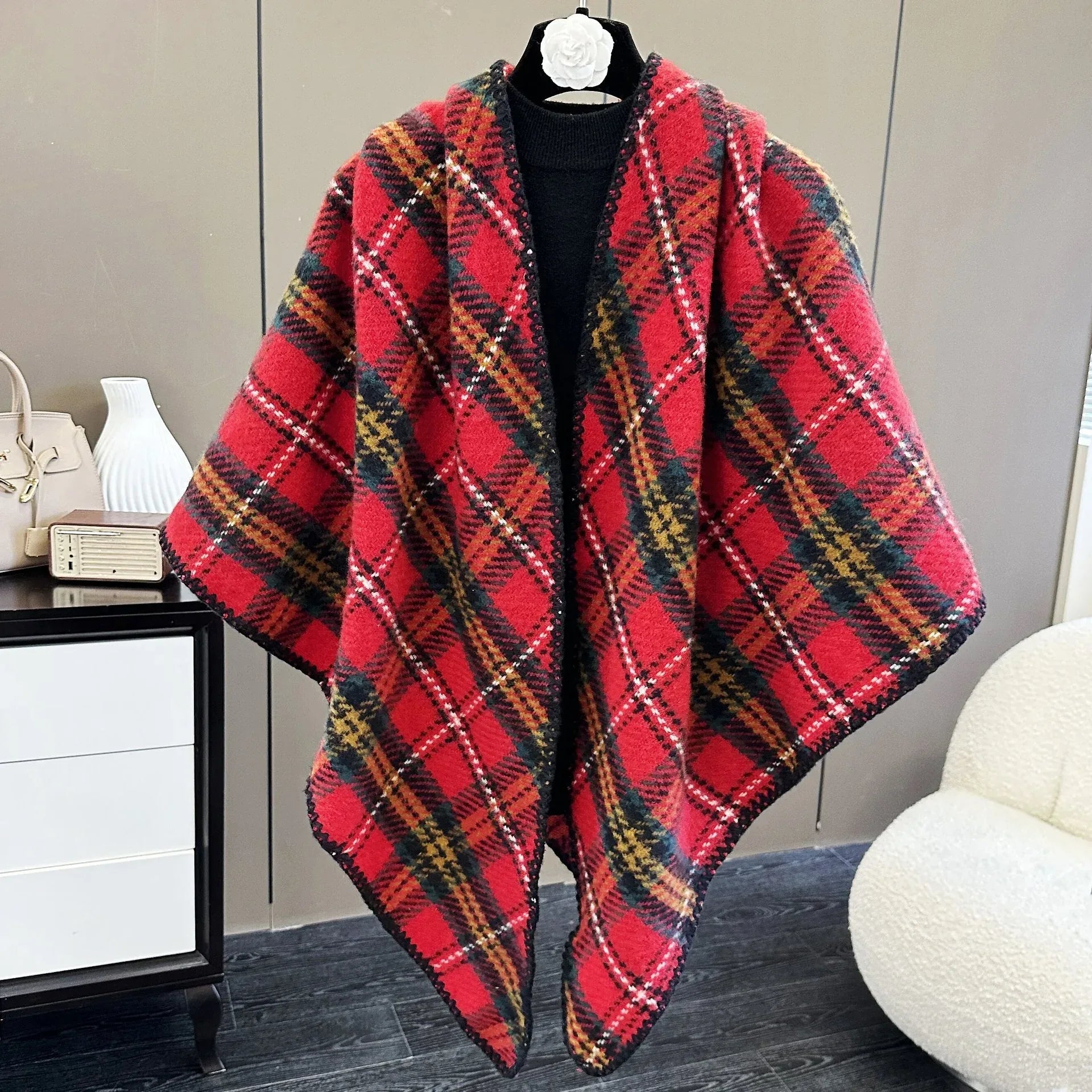 Affordable Luxury Fashion Wind Outdoor Autumn And Winter Scarf - DanaFashionstore
