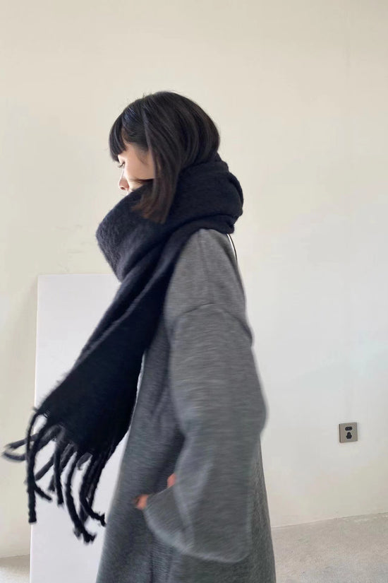 Women's Temperament Fashion Warm Solid Color Shawl Scarf