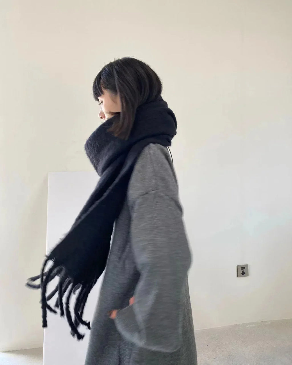 Women's Temperament Fashion Warm Solid Color Shawl Scarf - DanaFashionstore